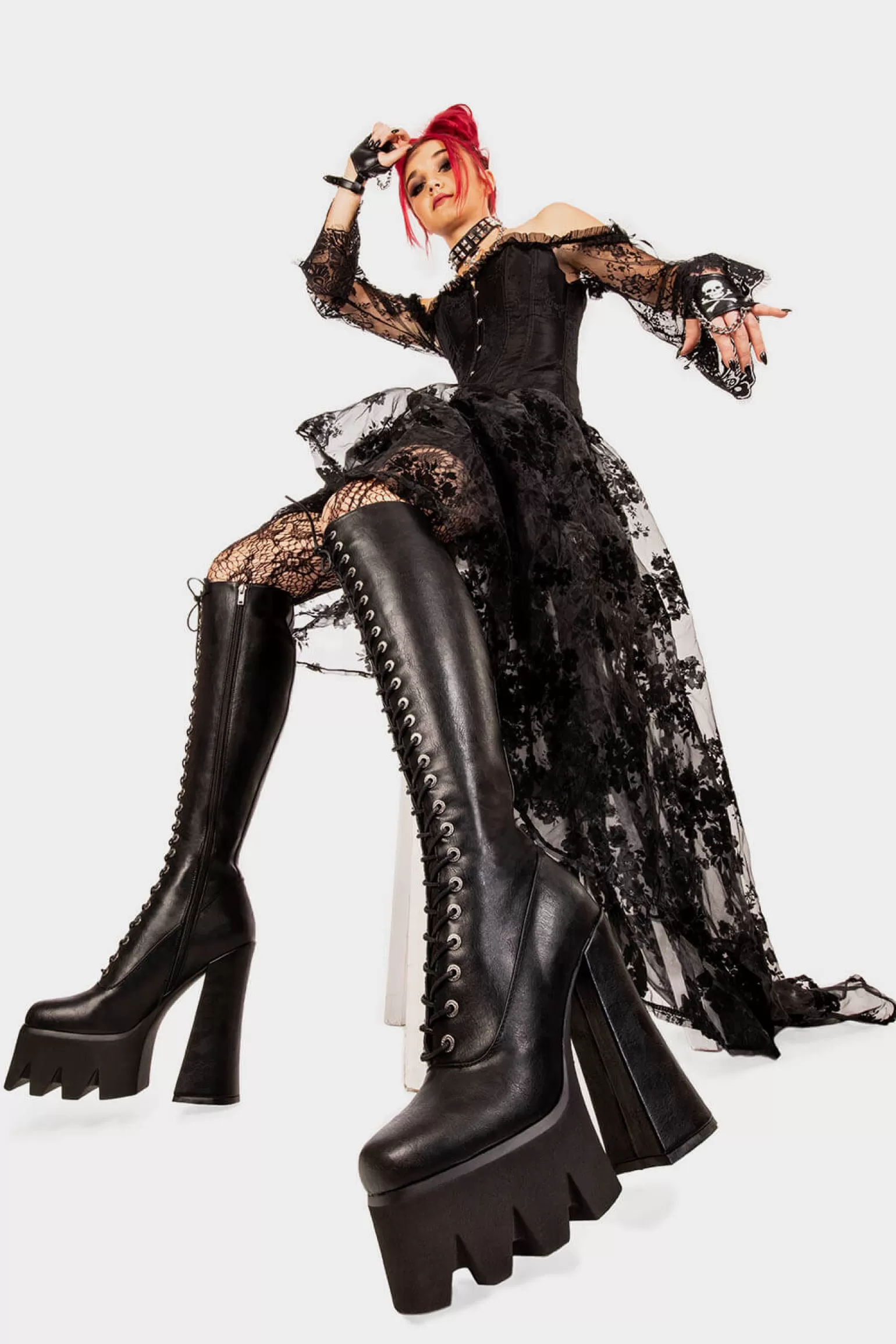 Store No Promises Platform Knee High Boots Kniehoch